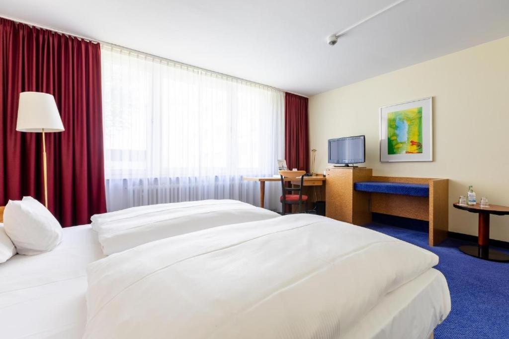 Parkhotel Ropeter Gottingen Room photo